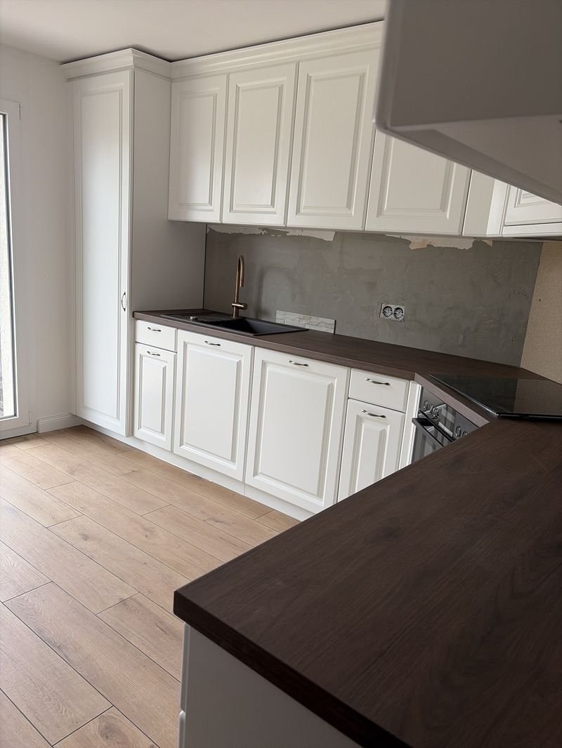 Cuisine, Chamblon — rénovation pilotée par Invatis