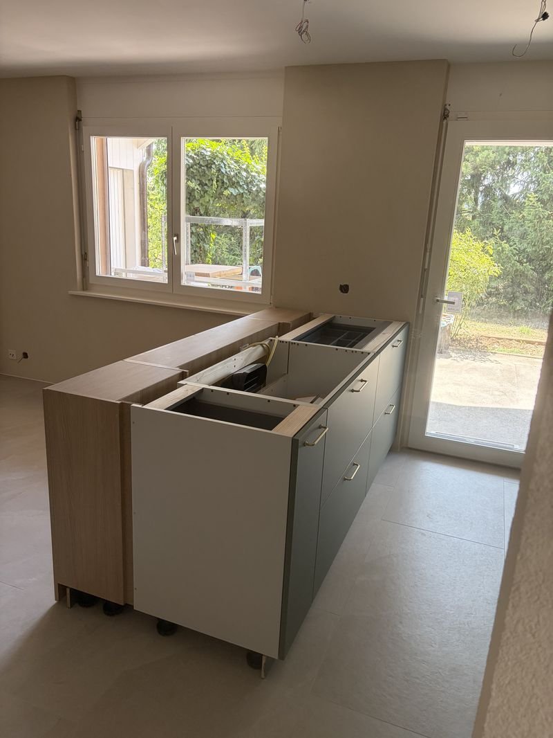 Cuisine, Treycovagnes — rénovation pilotée par Invatis