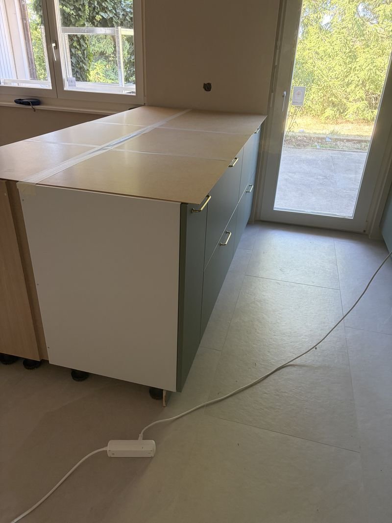 Cuisine, Treycovagnes — rénovation pilotée par Invatis