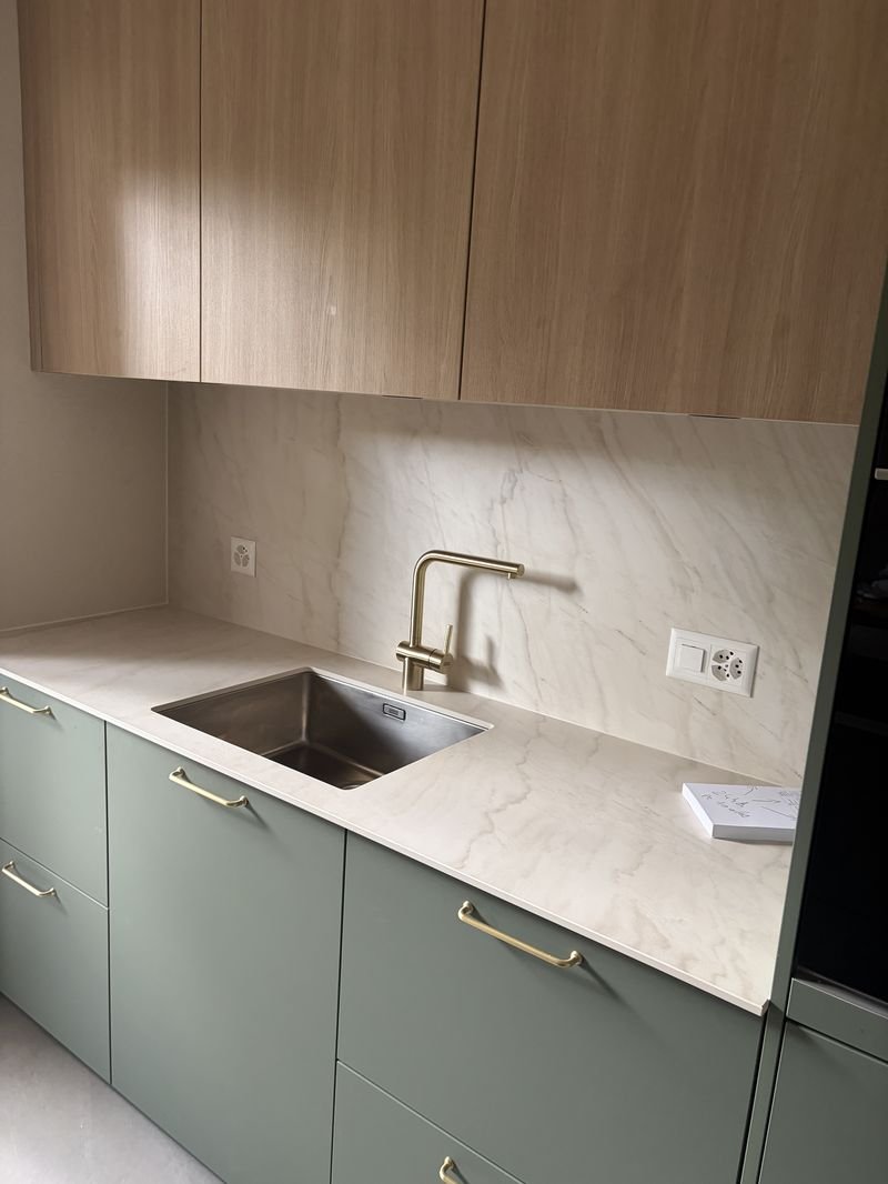 Cuisine, Treycovagnes — rénovation pilotée par Invatis