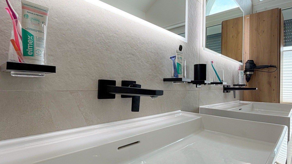 Détail d'une salle de bains rénovée sous direction de travaux Invatis